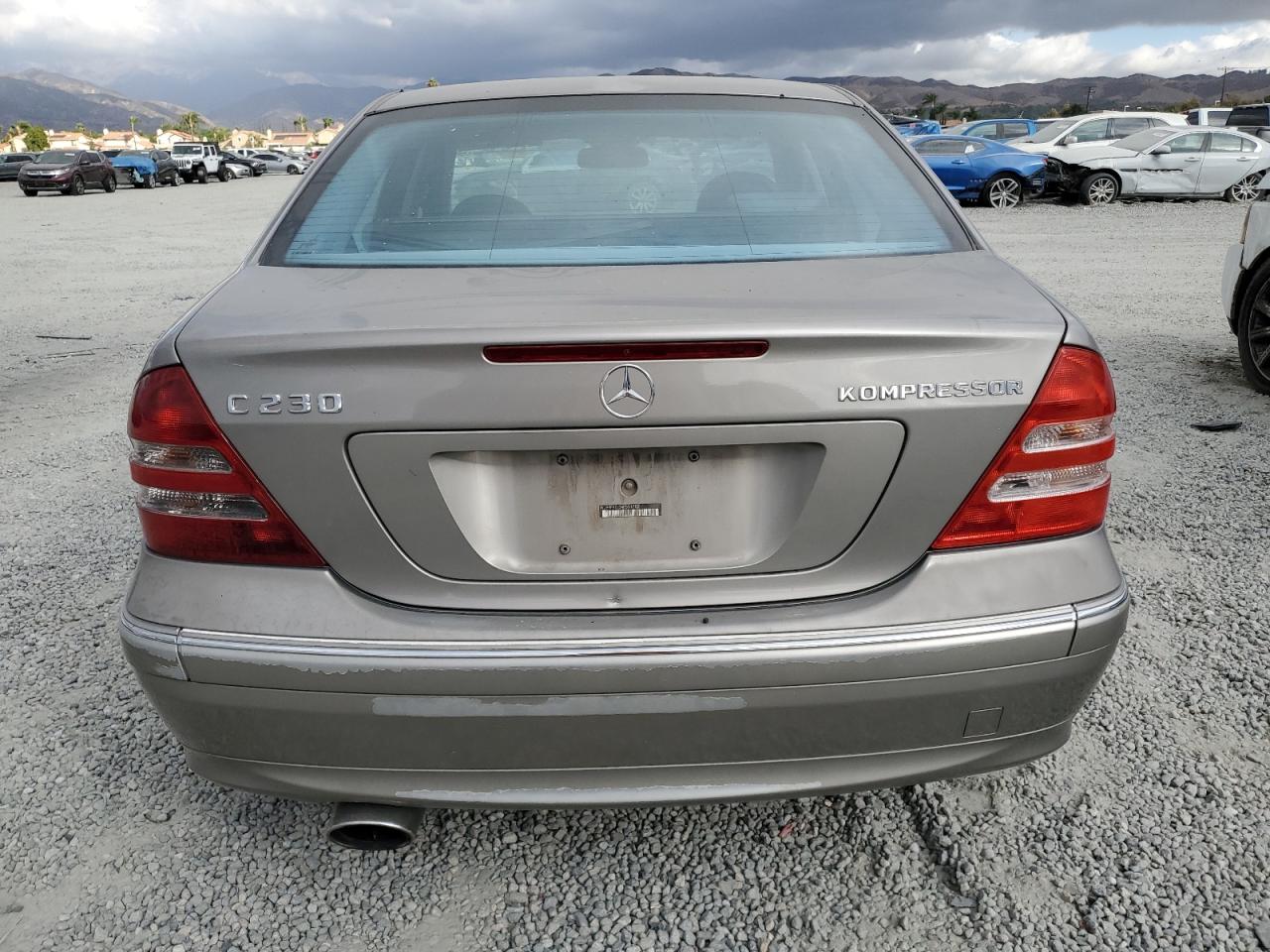 2004 Mercedes-Benz C 230K Sport Sedan VIN: WDBRF40J34F531782 Lot: 77394314