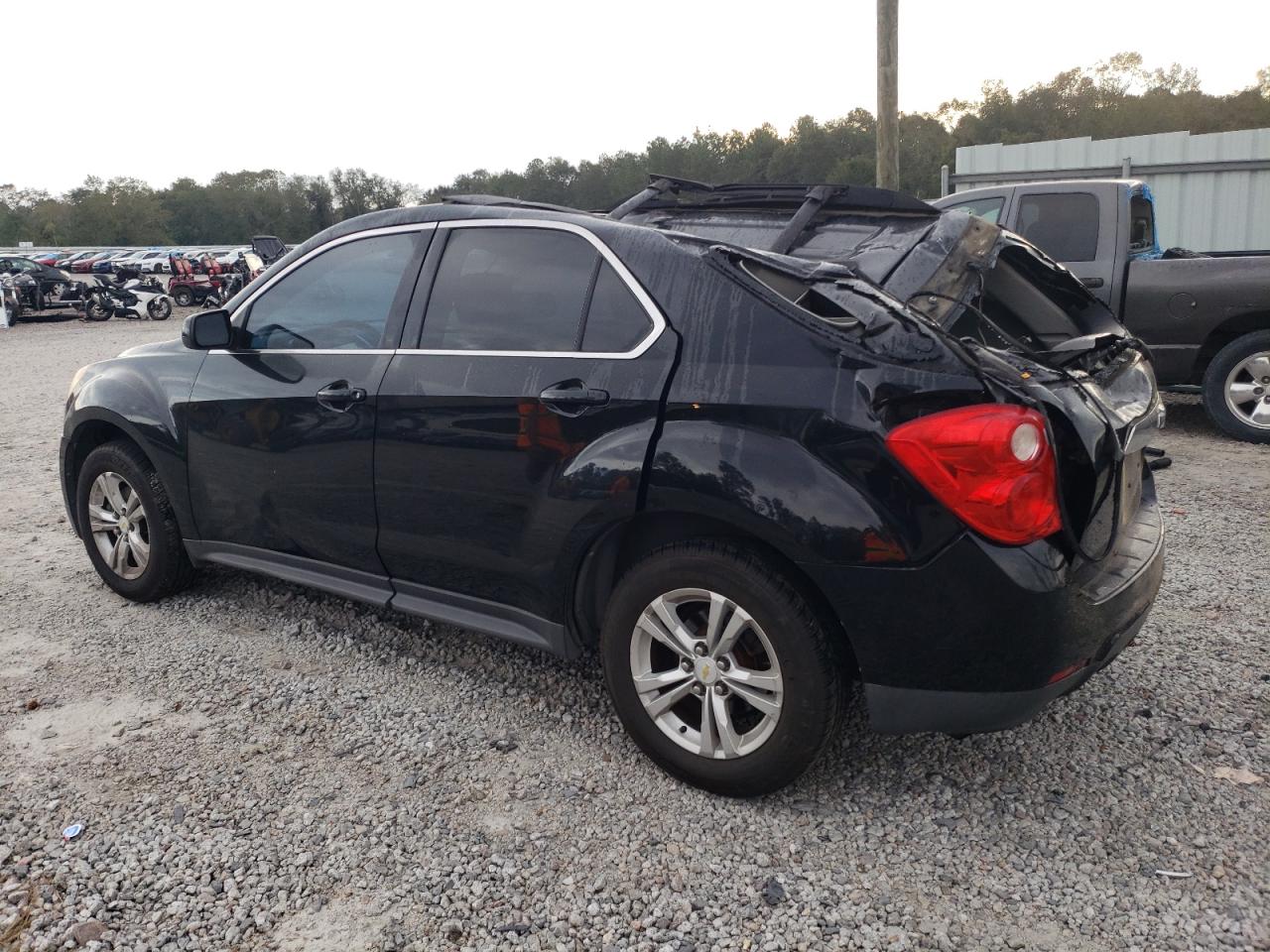 2010 Chevrolet Equinox - Image 2