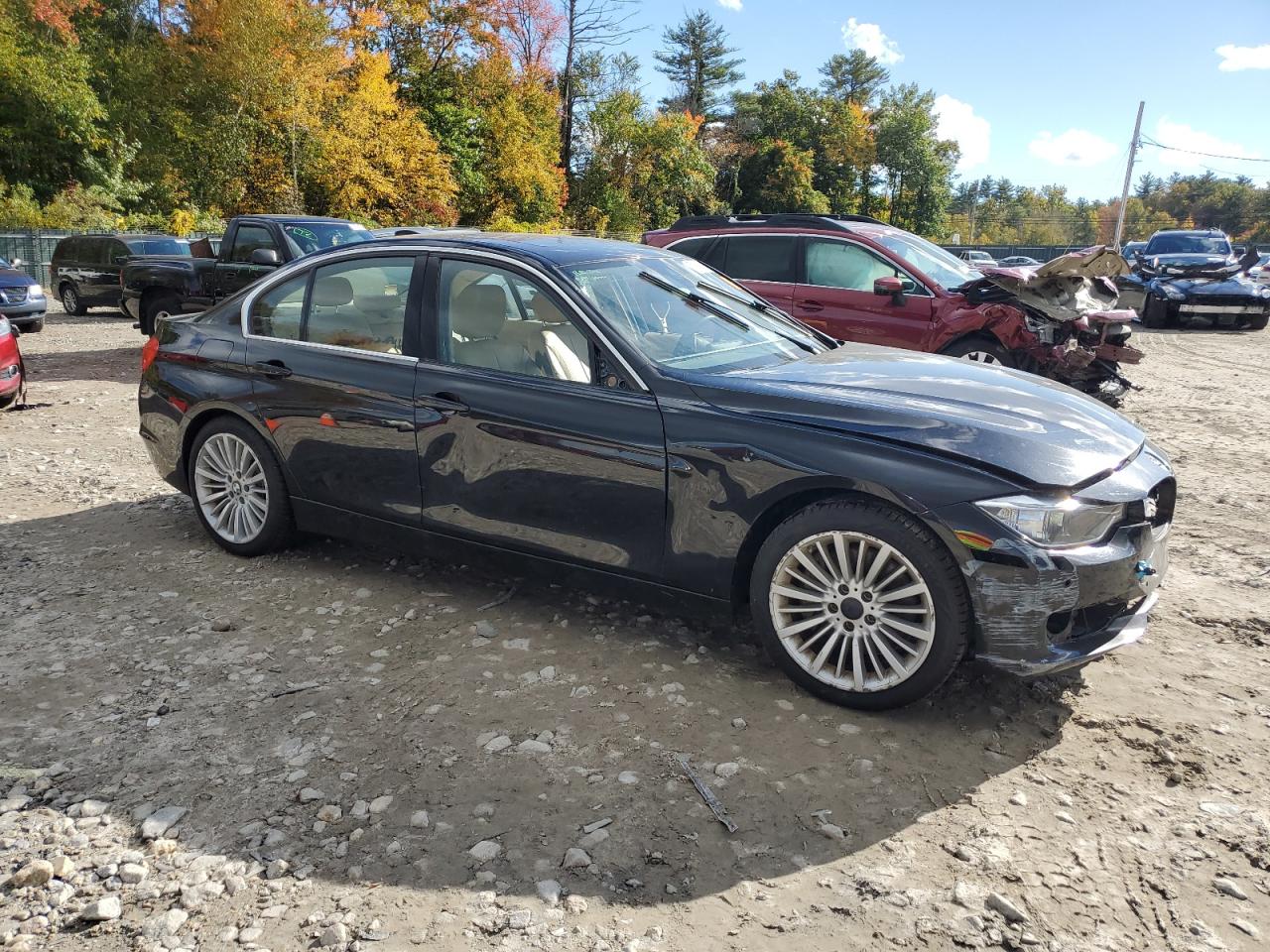 VIN WBA3B9C54DF585250 2013 BMW 3 SERIES no.4