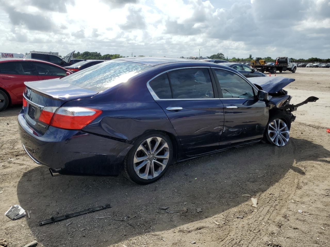 1HGCR2F52DA136634 2013 Honda Accord Sport