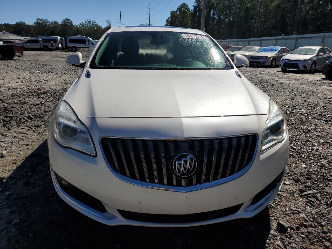2015 Buick Regal - Image 5