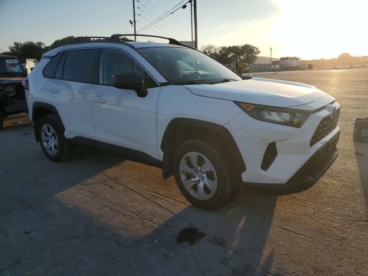 2019 Toyota RAV 4 - Image 4