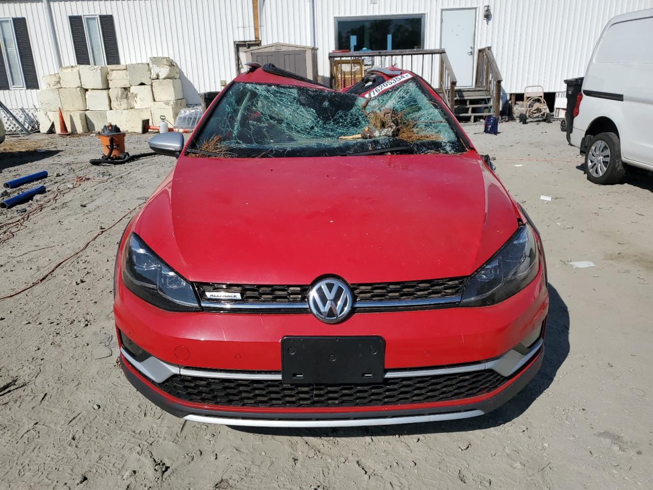 2019 Volkswagen Golf - Image 5
