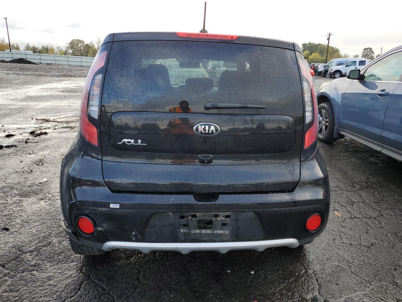 2017 Kia Soul + VIN: KNDJP3A57H7468774 Lot: 77976814