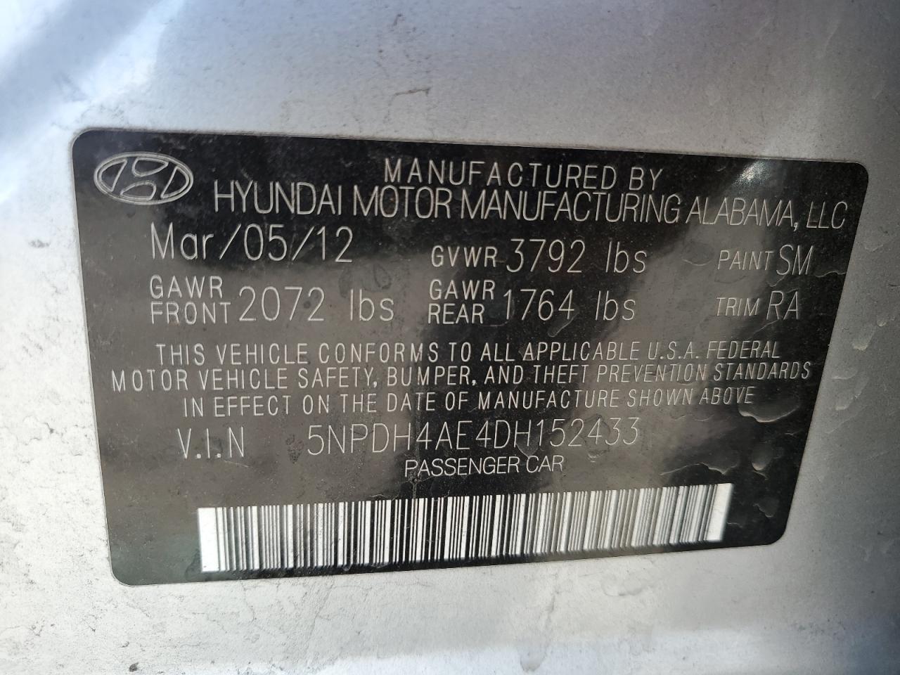 2013 Hyundai Elantra - Image 14