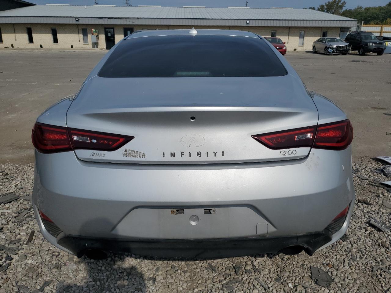 JN1EV7EL1JM391515 2018 Infiniti Q60 Luxe 300