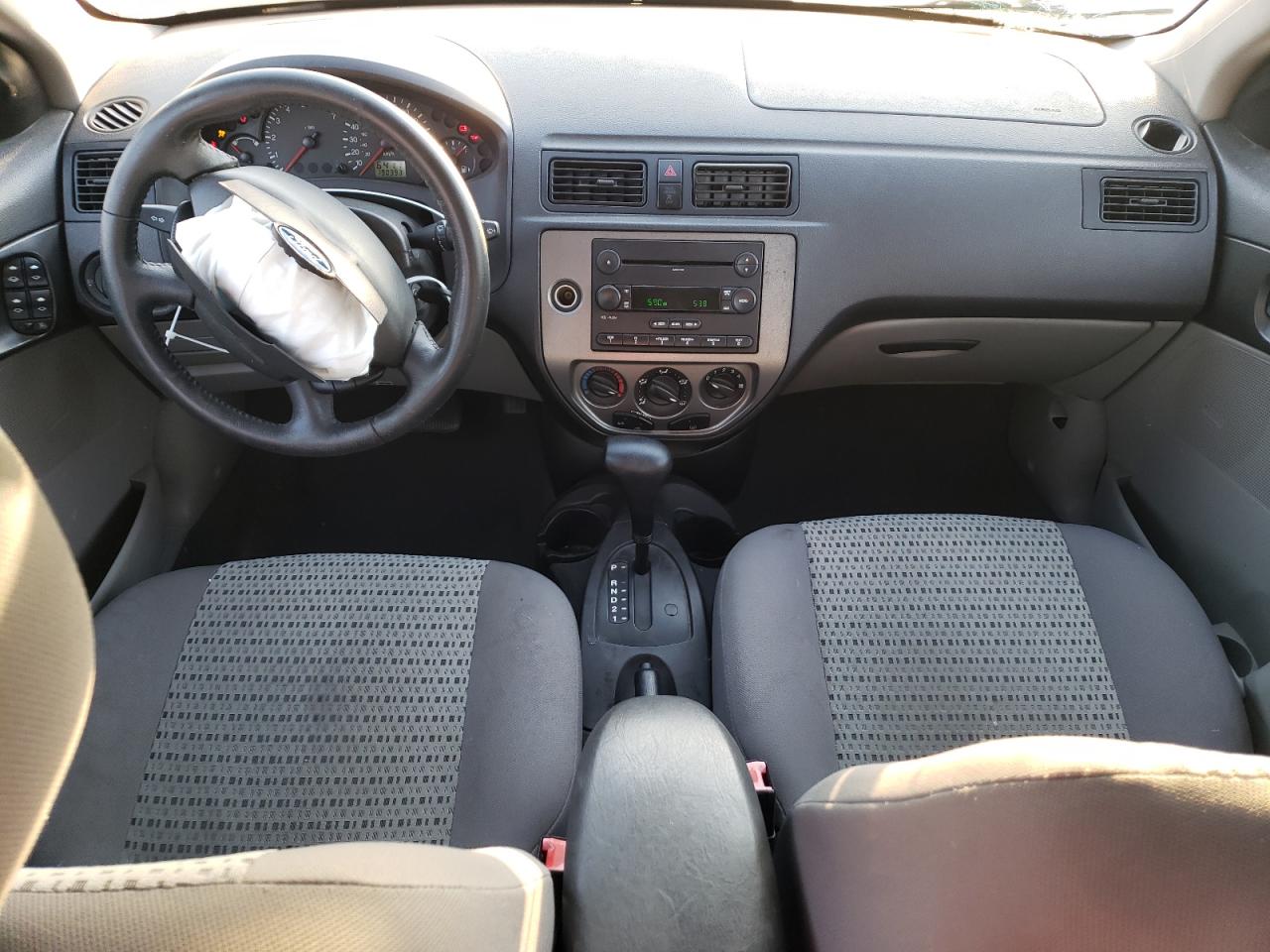 2007 Ford Focus - Image 8