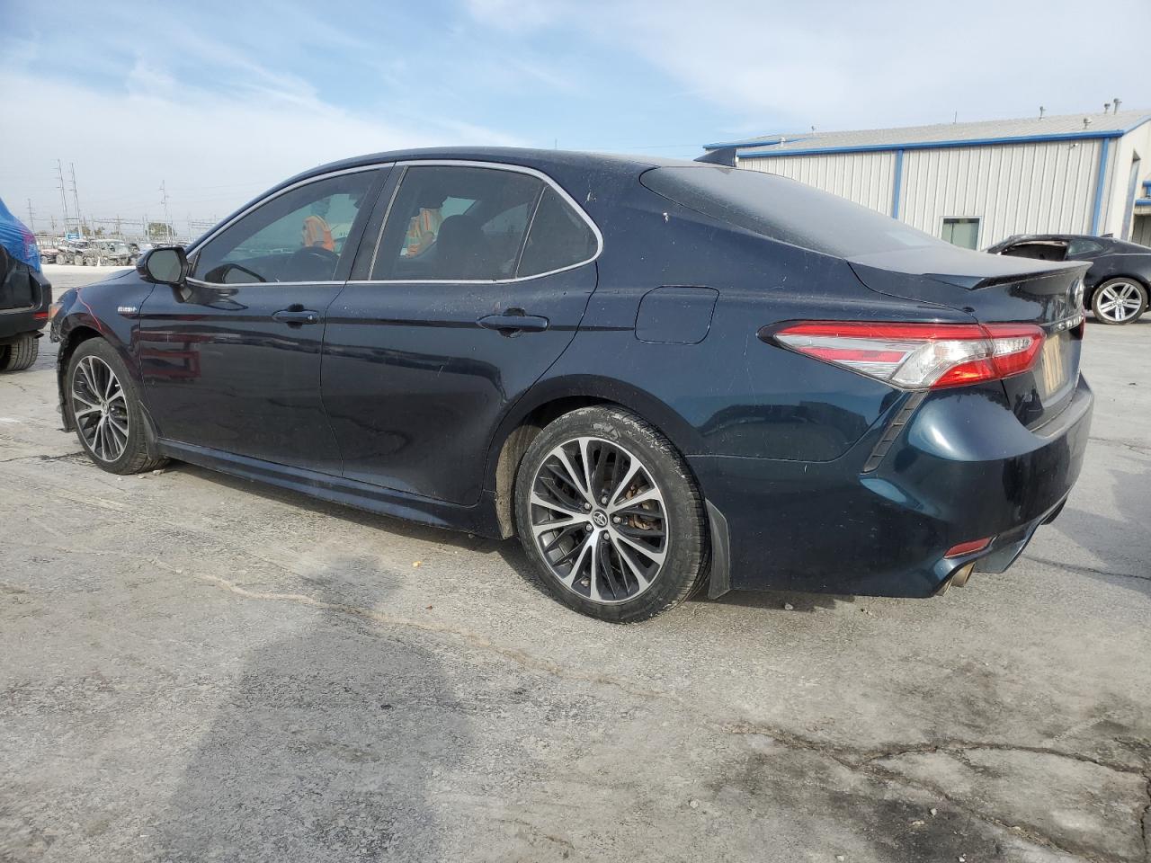 2019 Toyota Camry - Image 2