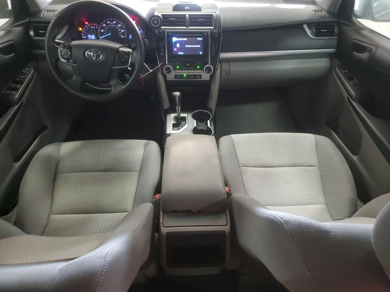2012 Toyota Camry - Image 8