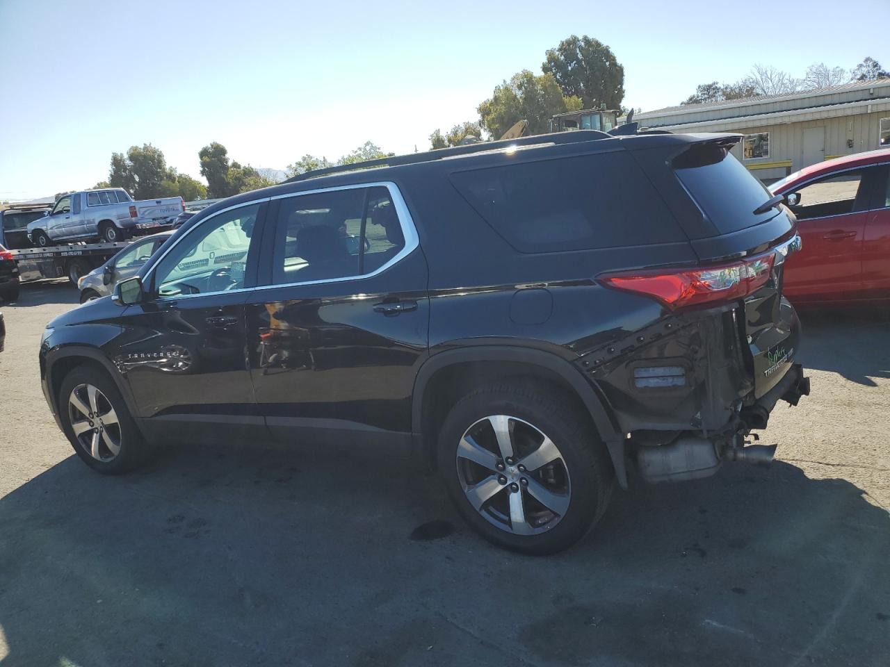 2019 Chevrolet Traverse - Image 2