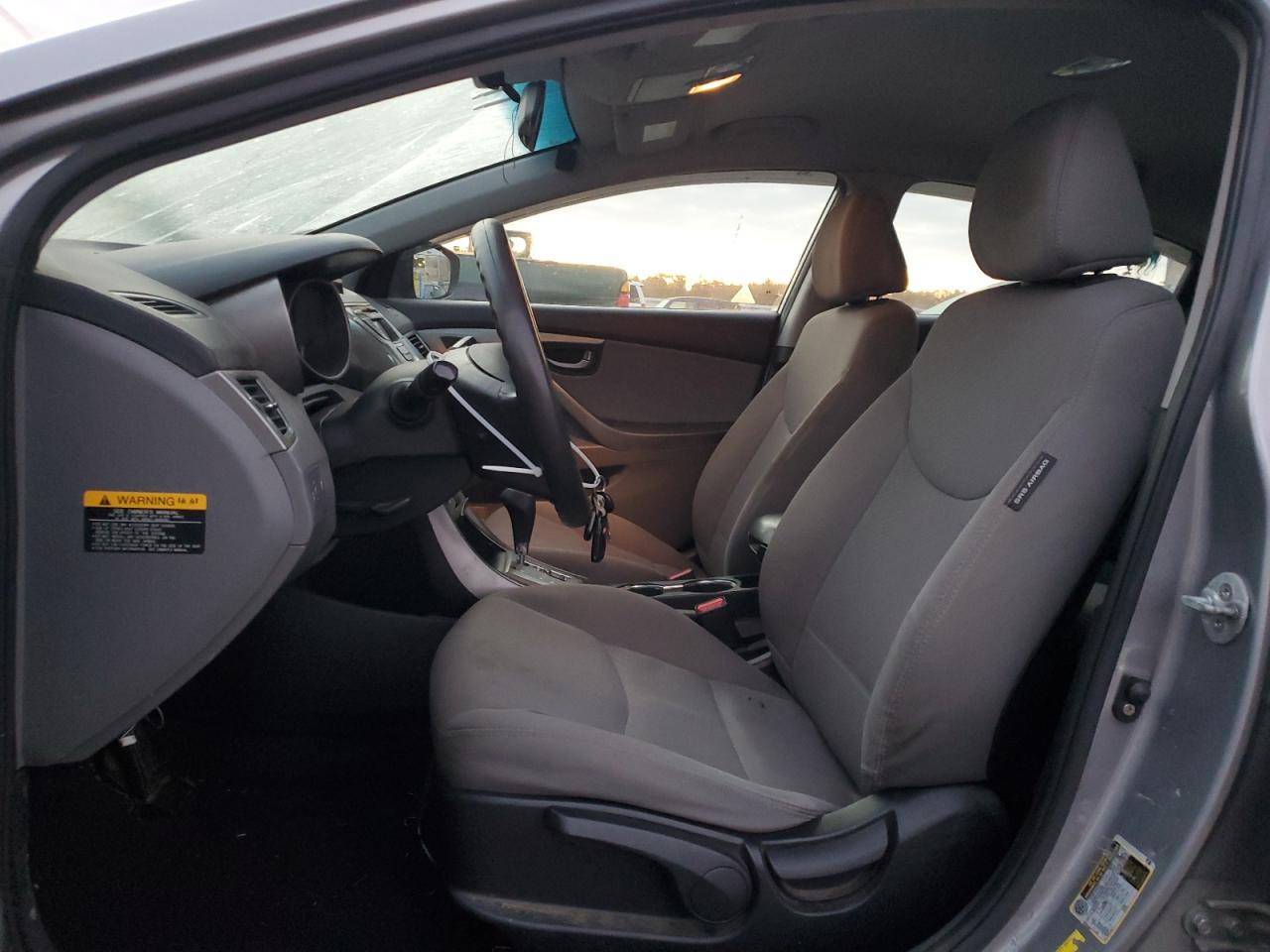 2013 Hyundai Elantra - Image 7
