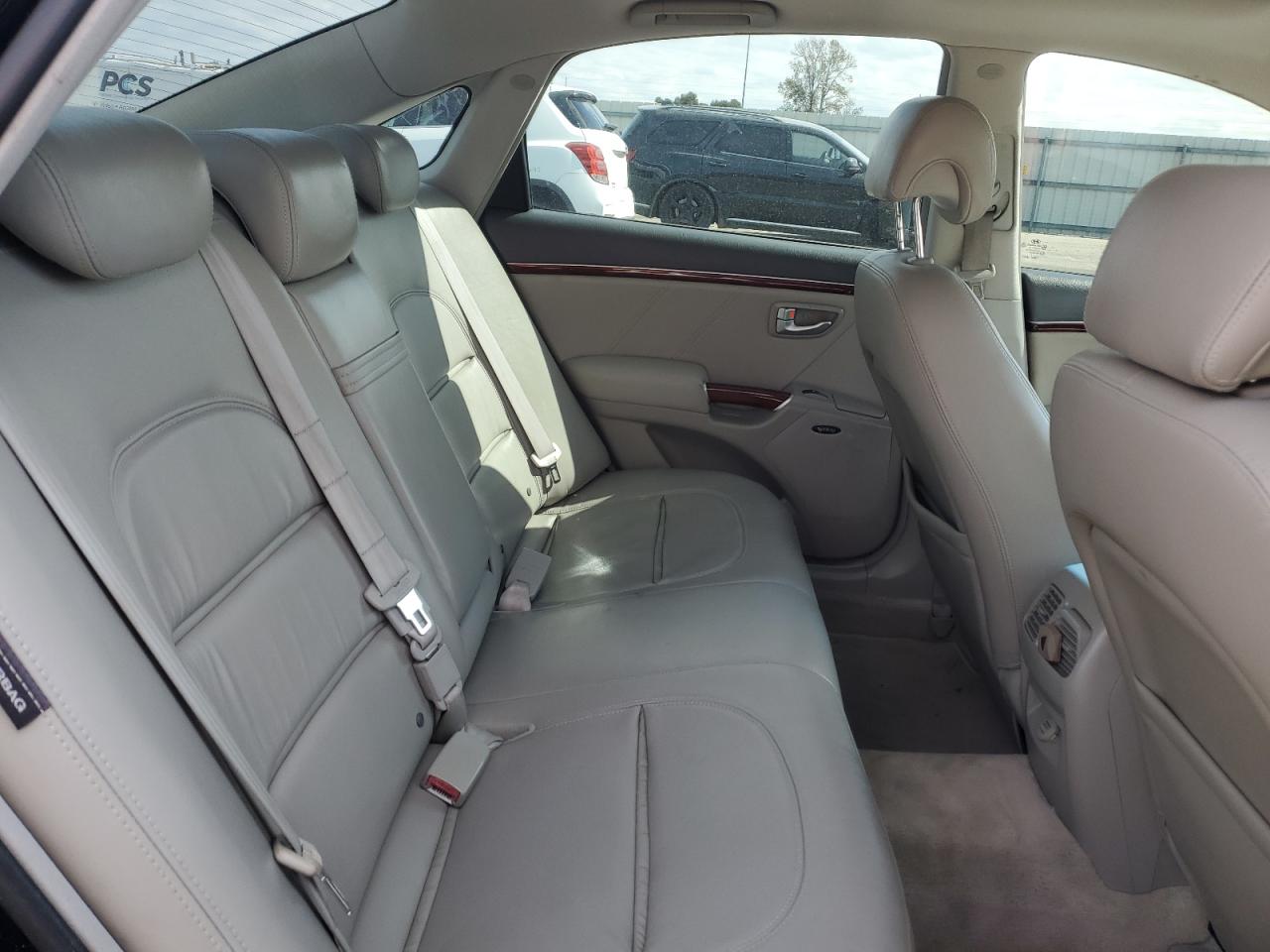 2007 Hyundai Azera Se VIN: KMHFC46F47A188669 Lot: 74932674
