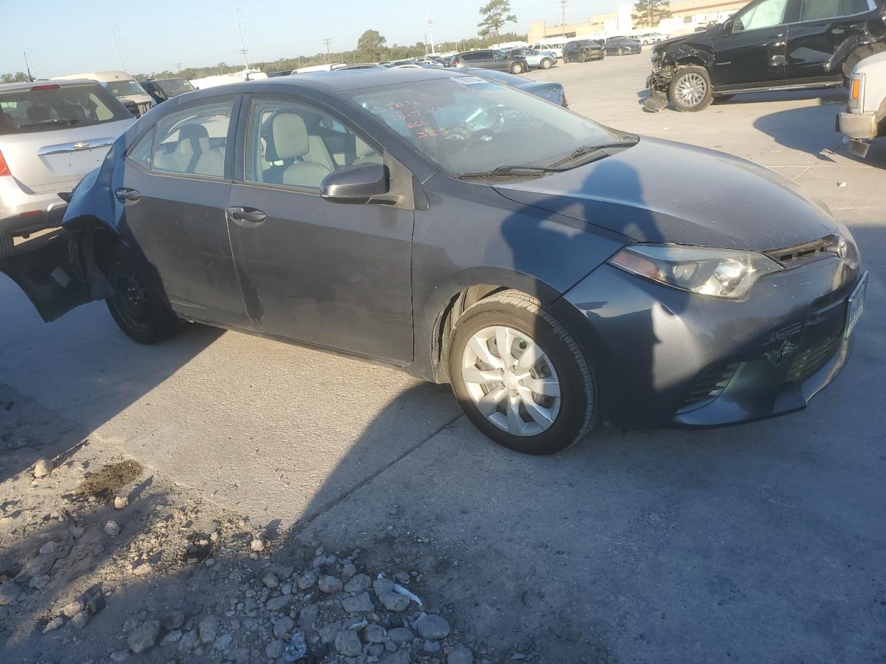 VIN 5YFBURHEXGP530624 2016 TOYOTA COROLLA no.4