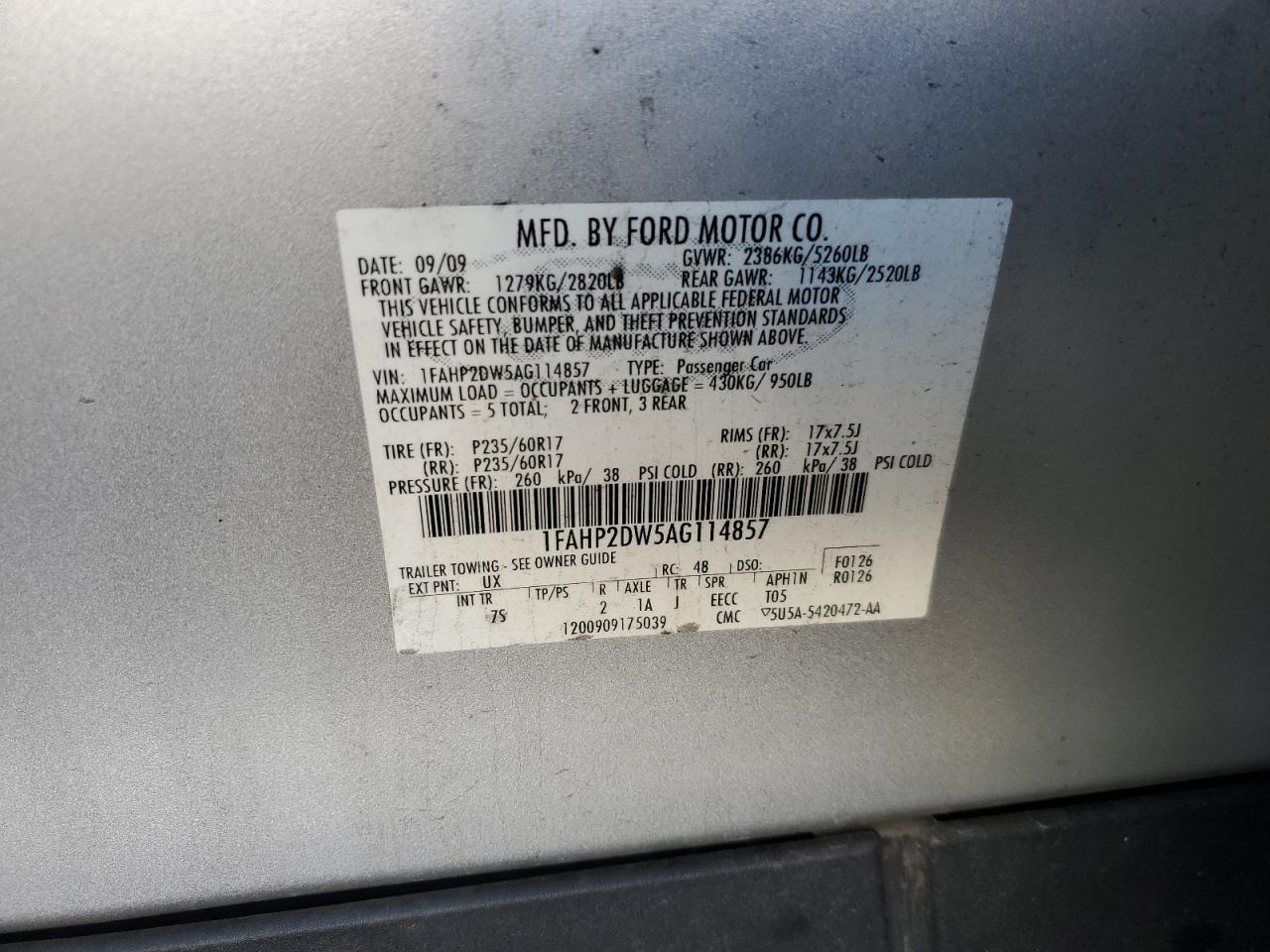 2010 Ford Taurus - Image 12
