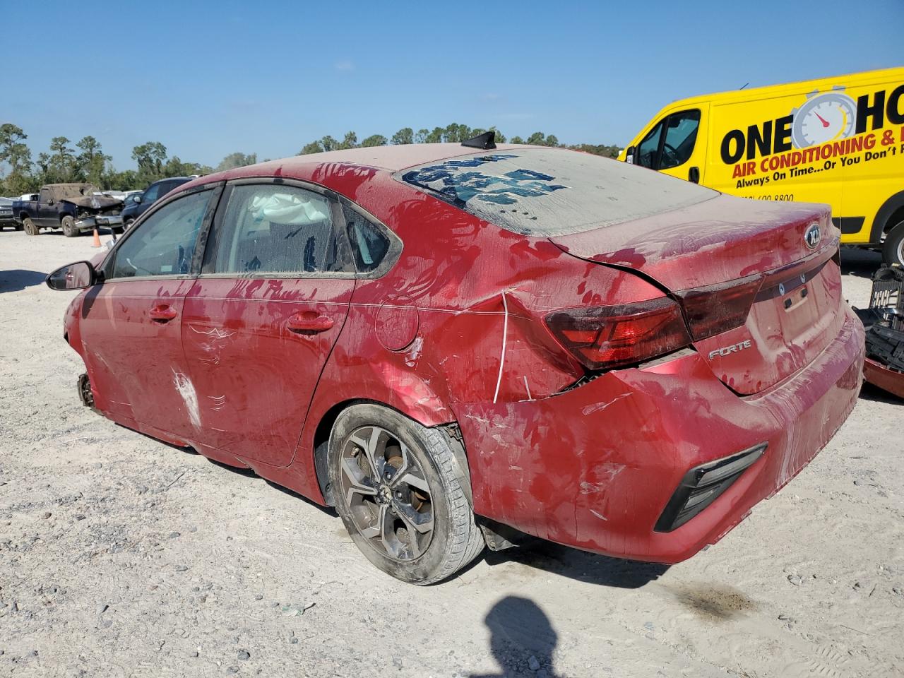 2019 Kia Forte - Image 2
