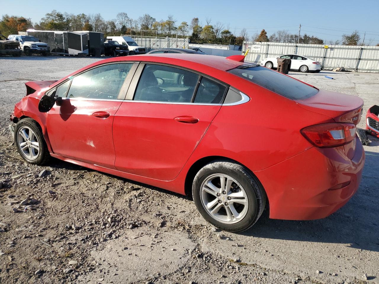 2018 Chevrolet Cruze - Image 2