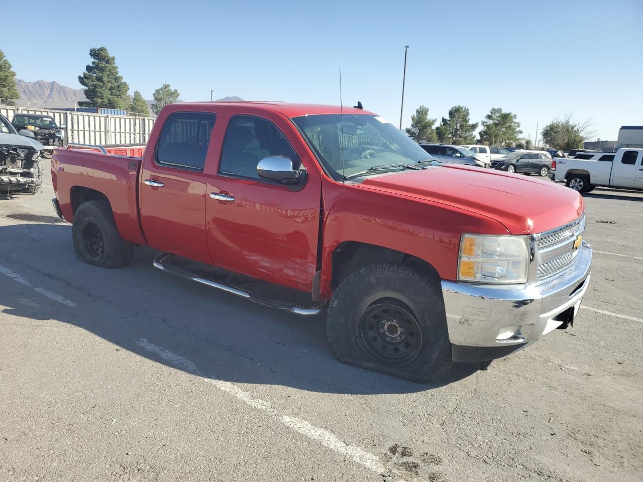 2012 Chevrolet Silverado - Image 4