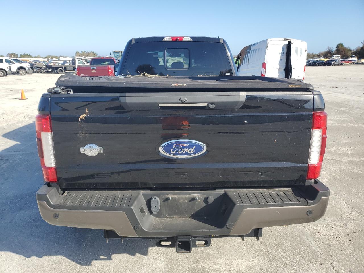 2018 Ford F350 Super Duty VIN: 1FT8W3DT3JEB63396 Lot: 75192684