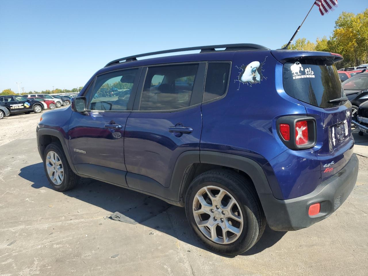 2017 Jeep Renegade - Image 2