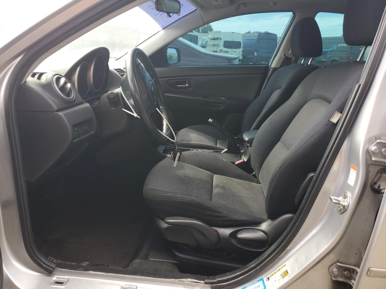 JM1BK32G181851079 2008 Mazda 3 I