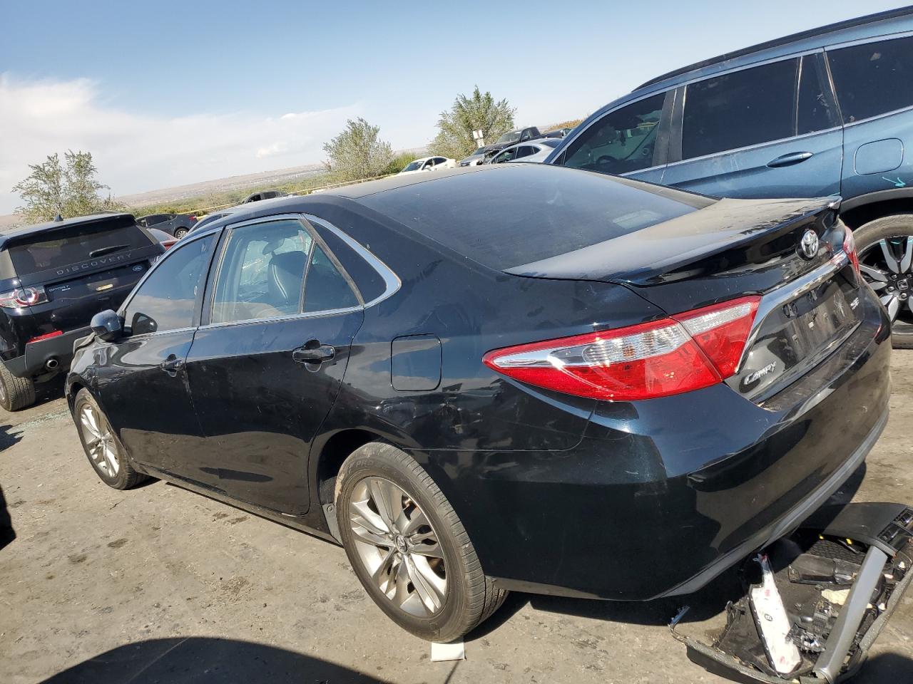 VIN 4T1BF1FK6HU756275 2017 TOYOTA CAMRY no.2