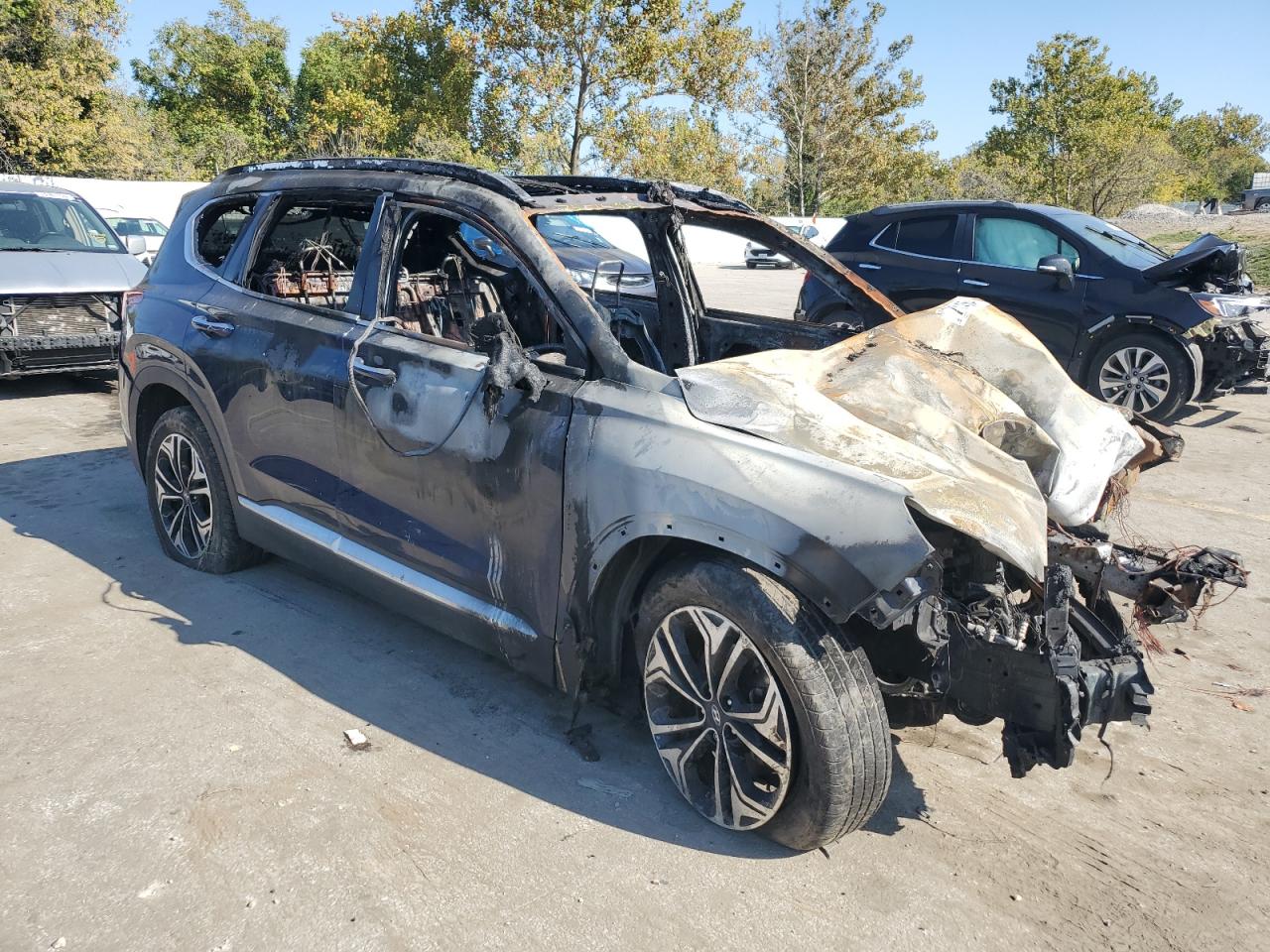 2019 Hyundai Santa Fe - Image 4