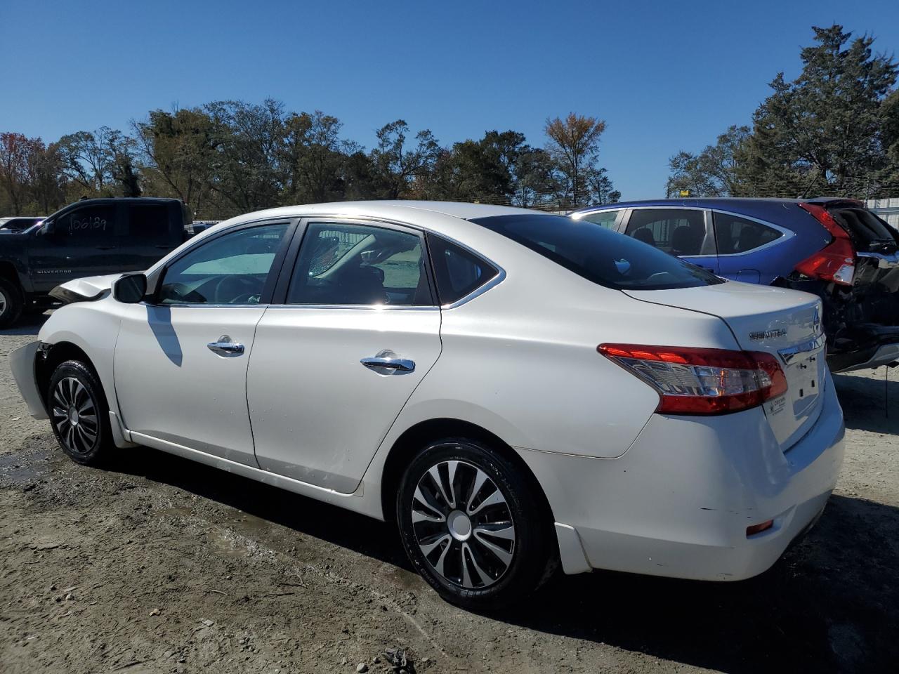2014 Nissan Sentra - Image 2