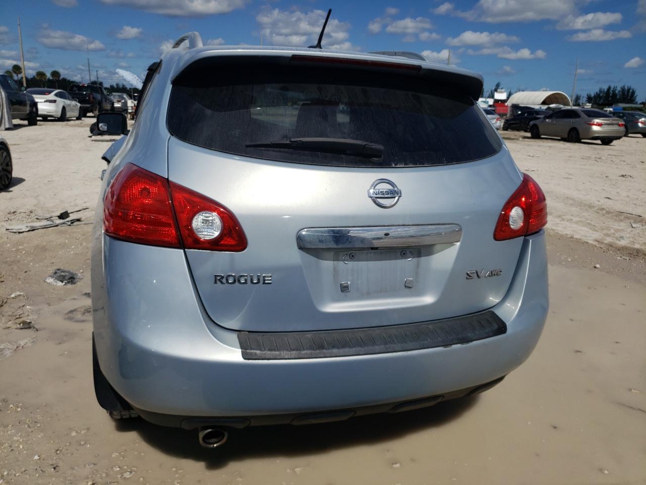 2013 Nissan Rogue - Image 6