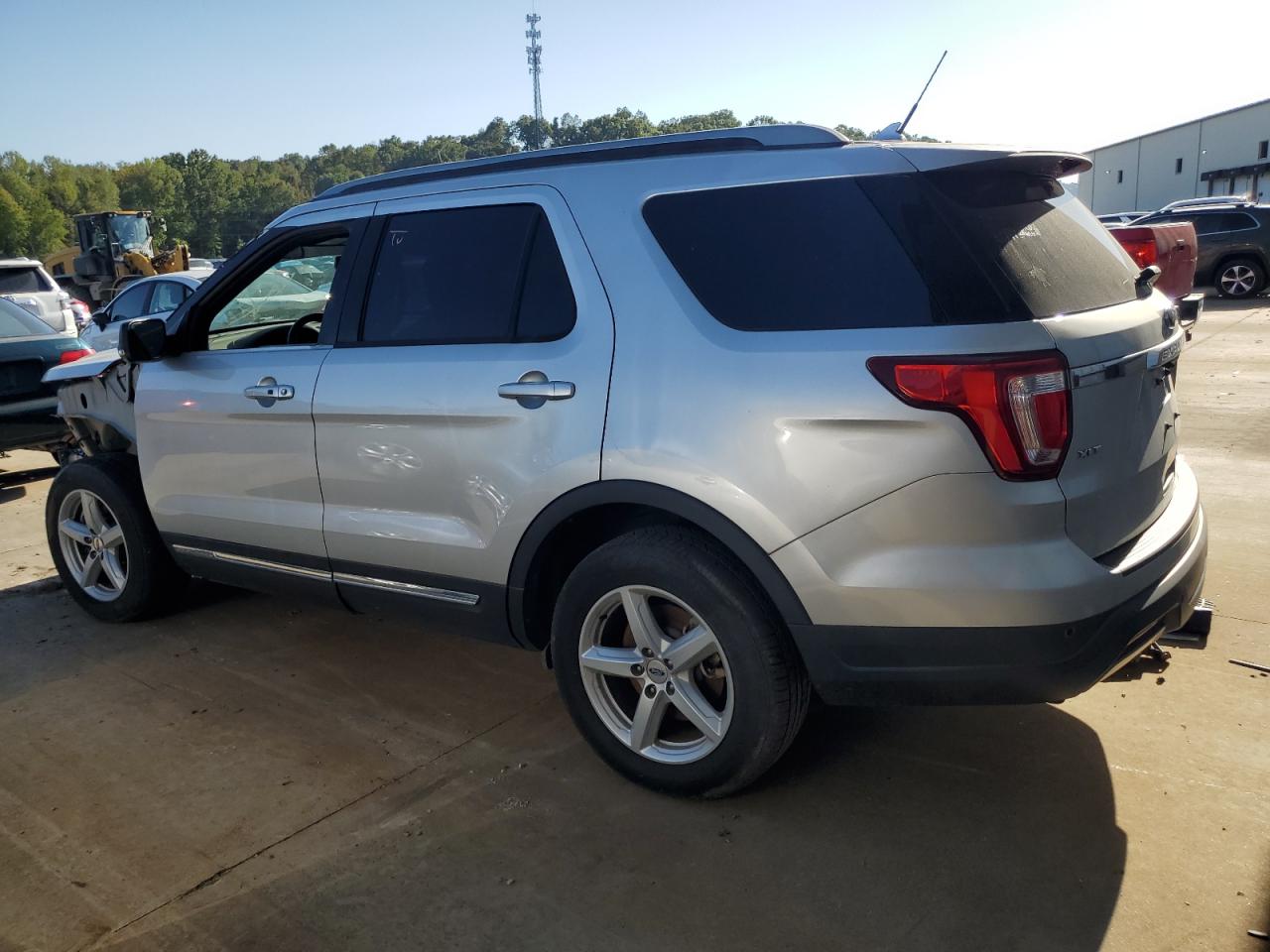 1FM5K7D89KGA44447 2019 FORD EXPLORER - Image 2