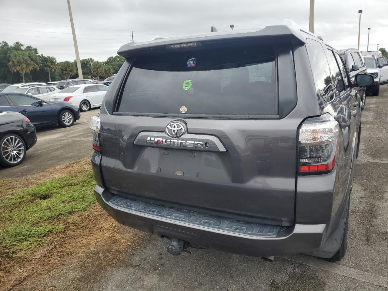 JTEZU5JR4H5164934 2017 Toyota 4Runner Sr5