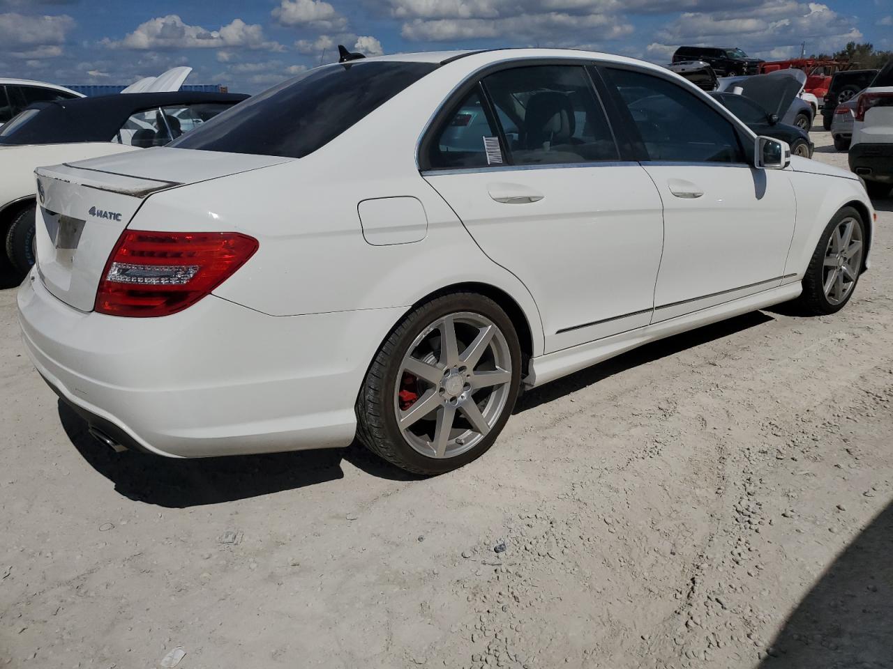 VIN WDDGF8AB2EG251893 2014 MERCEDES-BENZ C-CLASS no.3