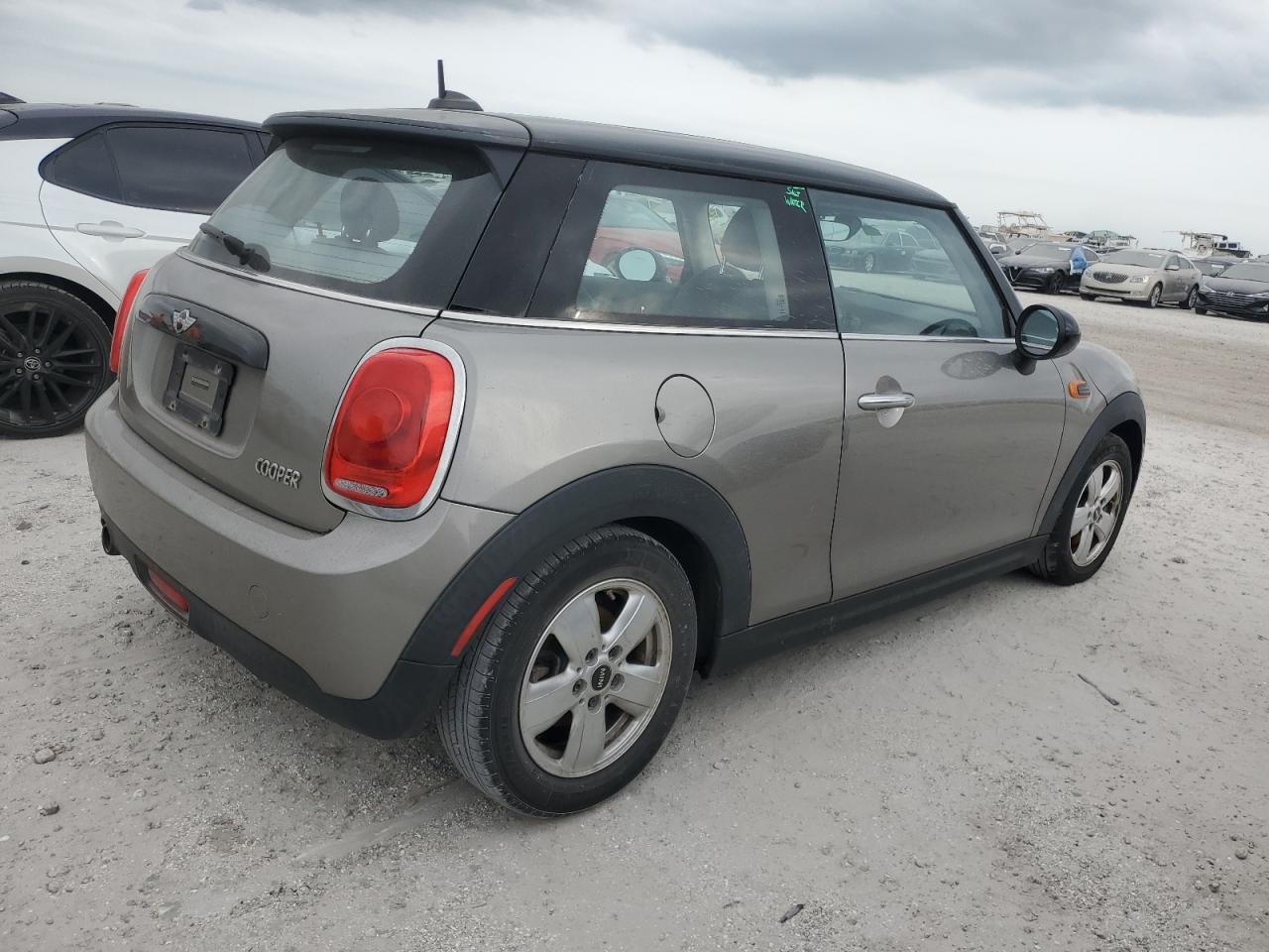 WMWXP5C56G2D15690 2016 Mini Cooper