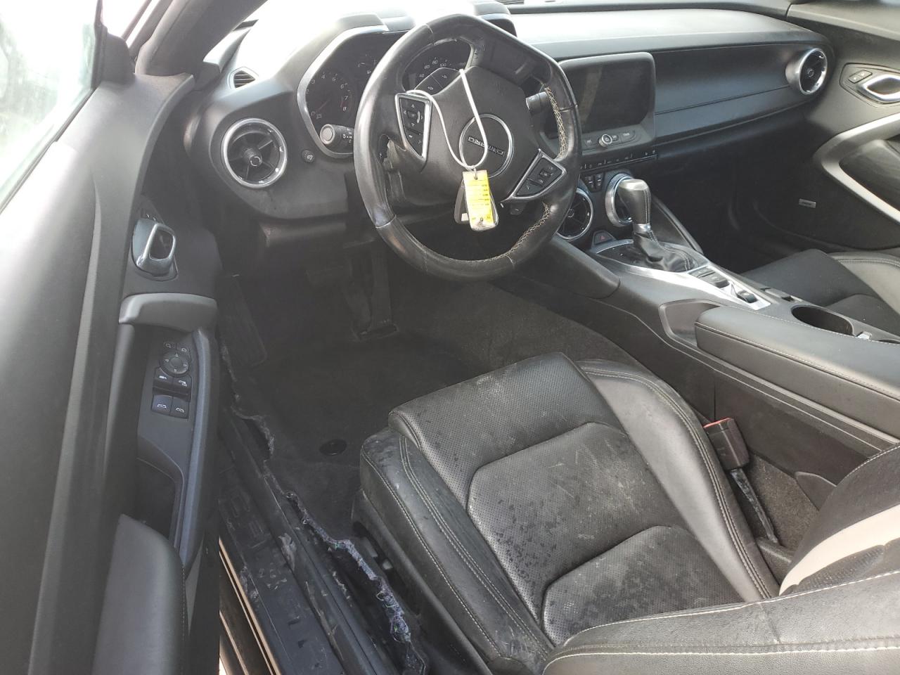 2016 Chevrolet Camaro - Image 8