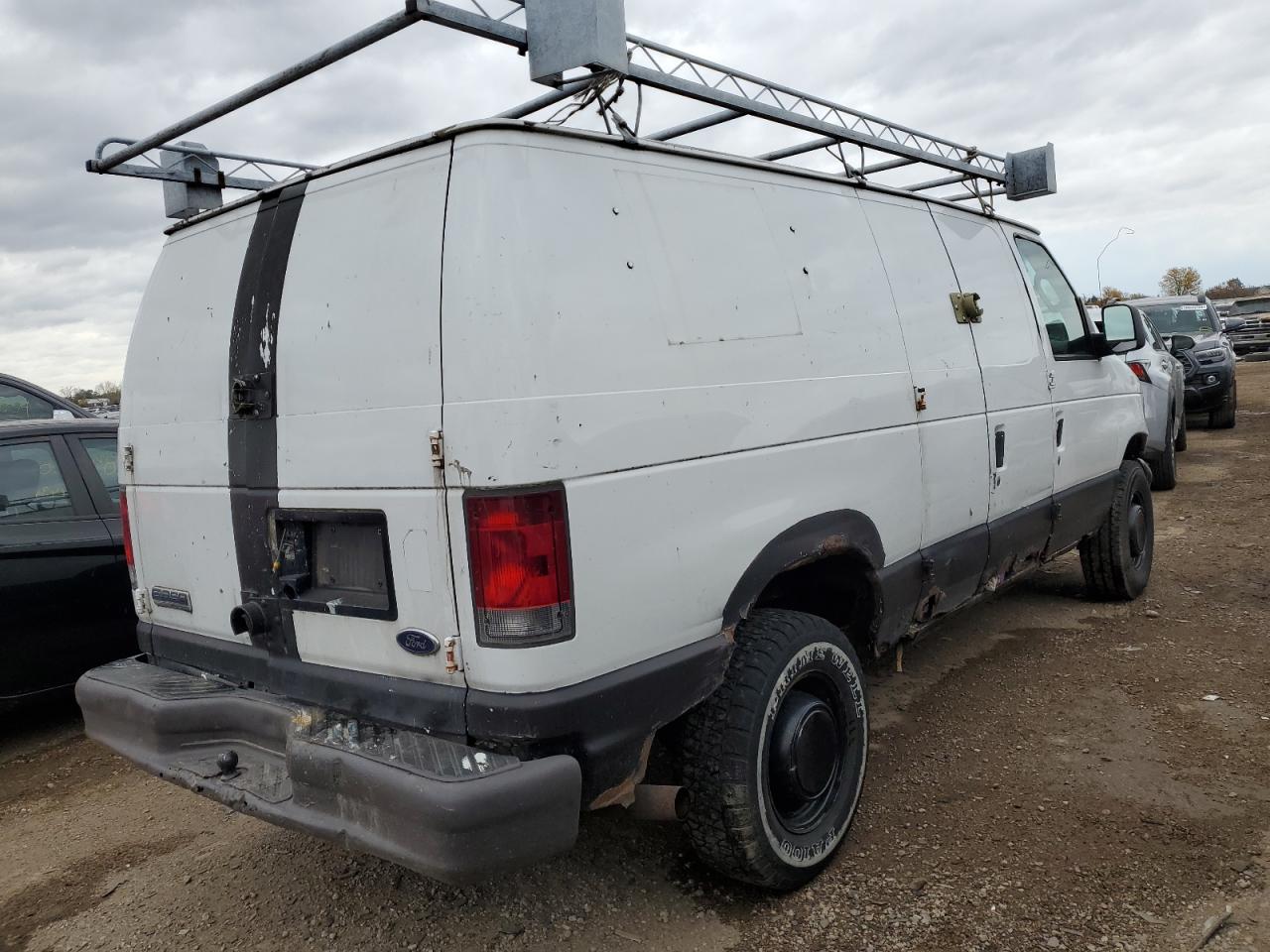 2006 Ford Econoline - Image 3