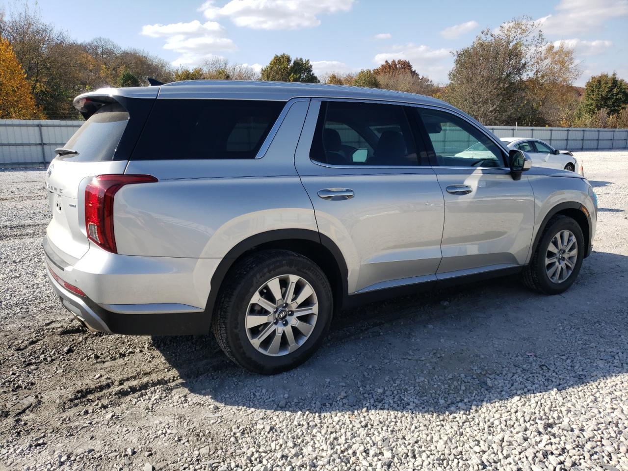 2024 Hyundai Palisade - Image 3
