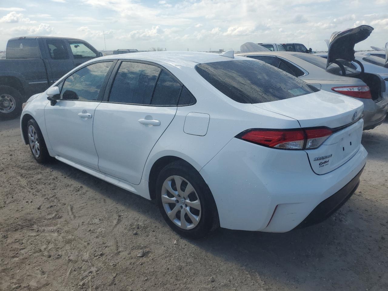 VIN 5YFB4MDE1RP139793 2024 TOYOTA COROLLA no.2