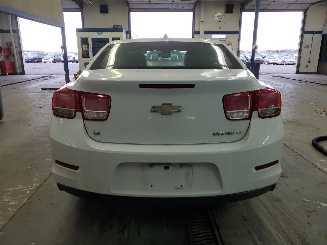 2015 Chevrolet Malibu - Image 6