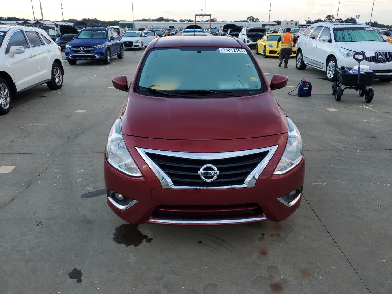 2017 Nissan Versa - Image 5
