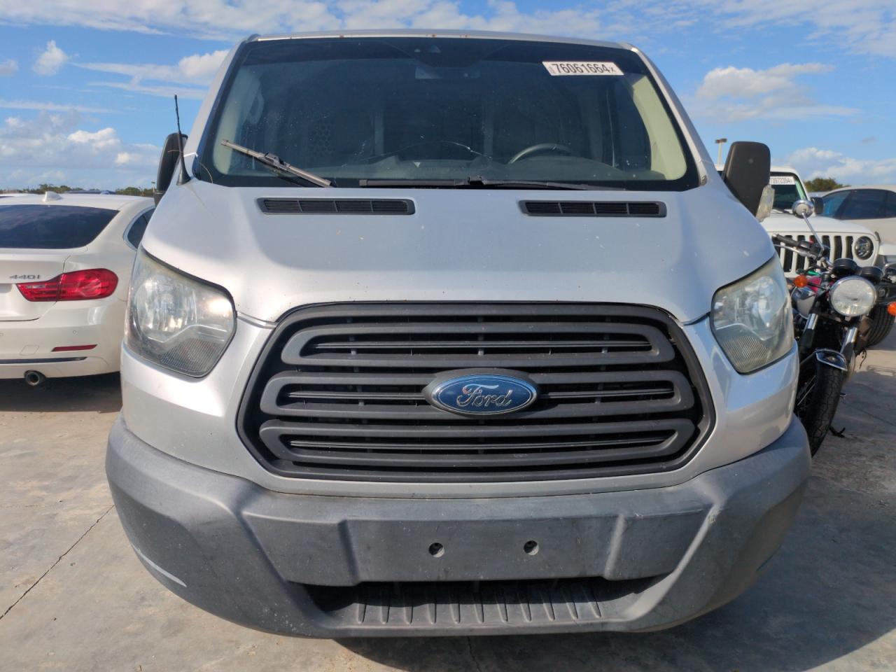 2017 Ford Transit - Image 5