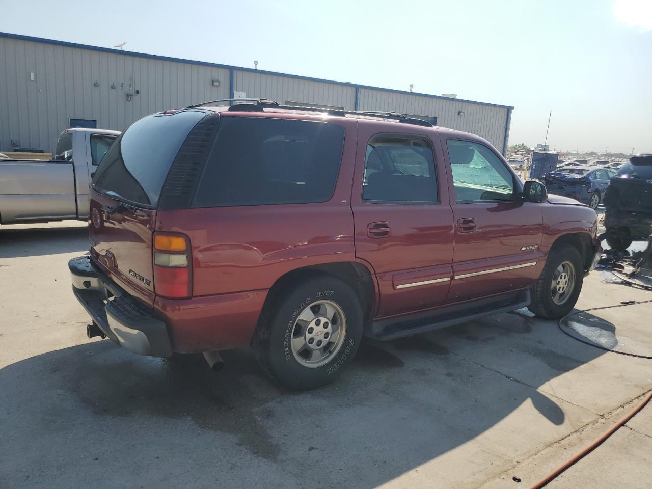 2002 Chevrolet Tahoe C1500 VIN: 1GNEC13Z12R209282 Lot: 75562004