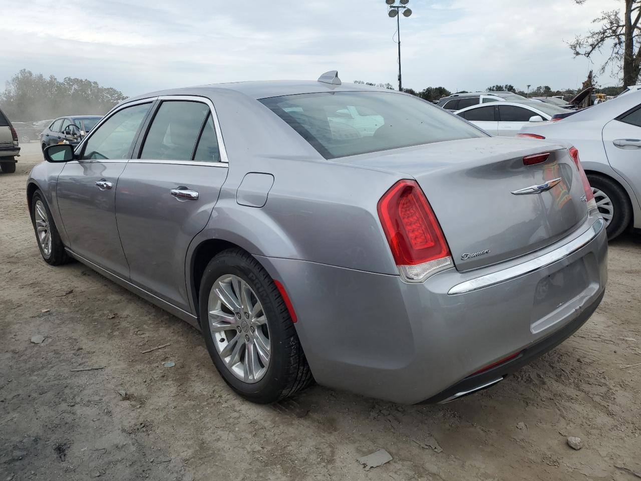 2C3CCAEG6HH549987 2017 Chrysler 300C