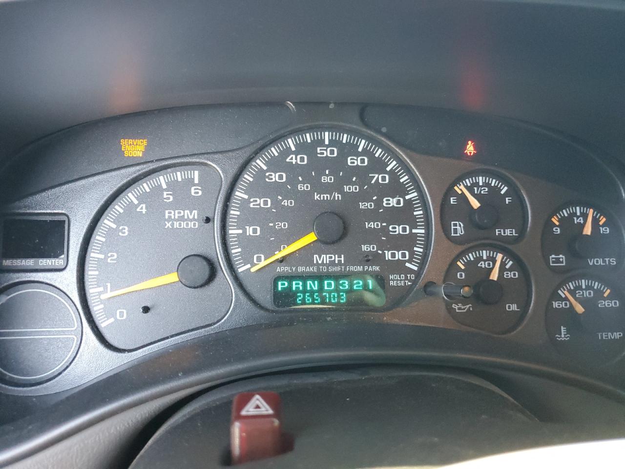 2001 GMC Sierra - Image 9