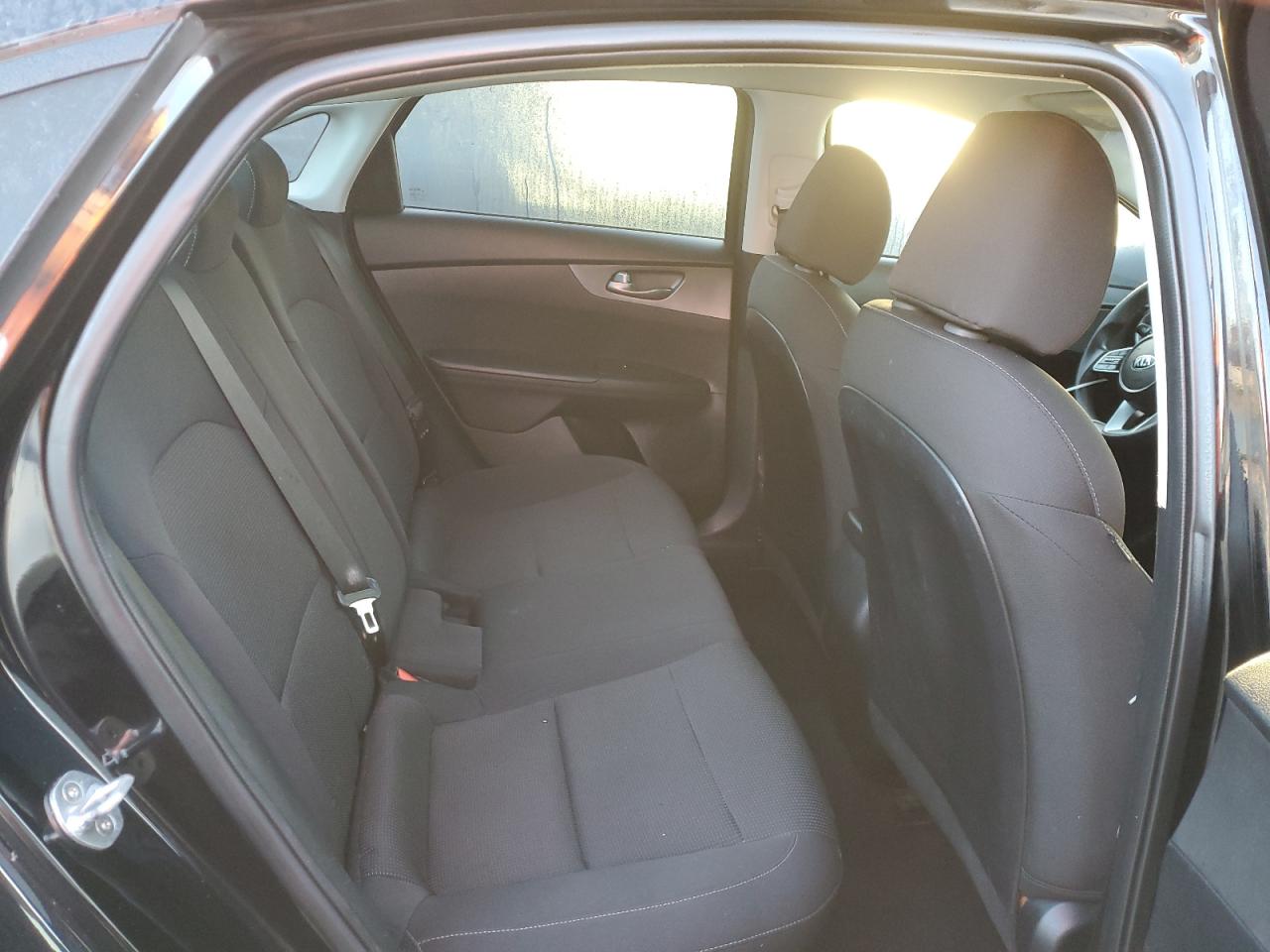 2019 Kia Forte - Image 10