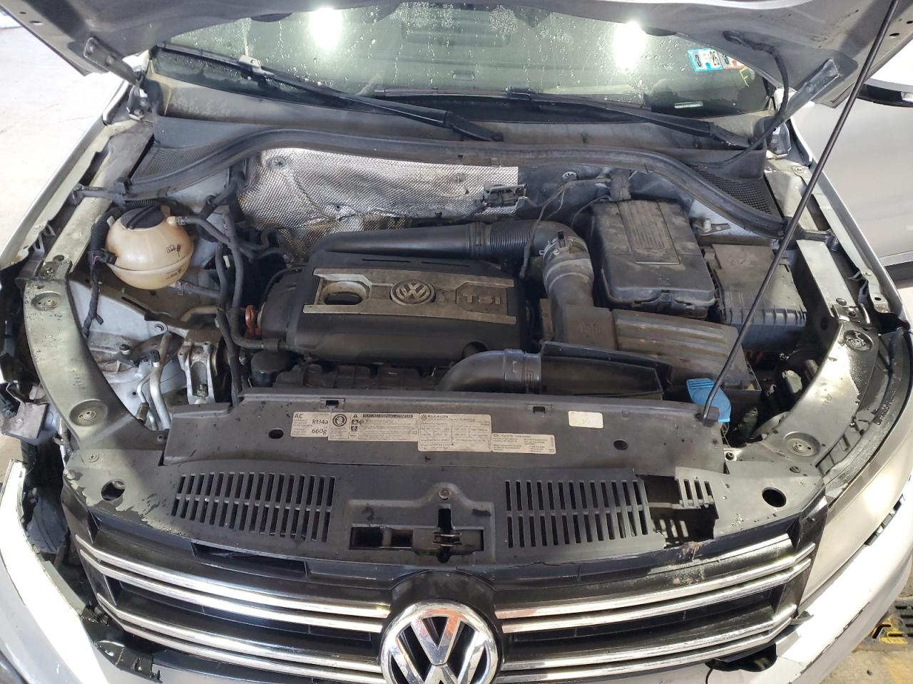 WVGAV7AX6CW523434 2012 Volkswagen Tiguan S