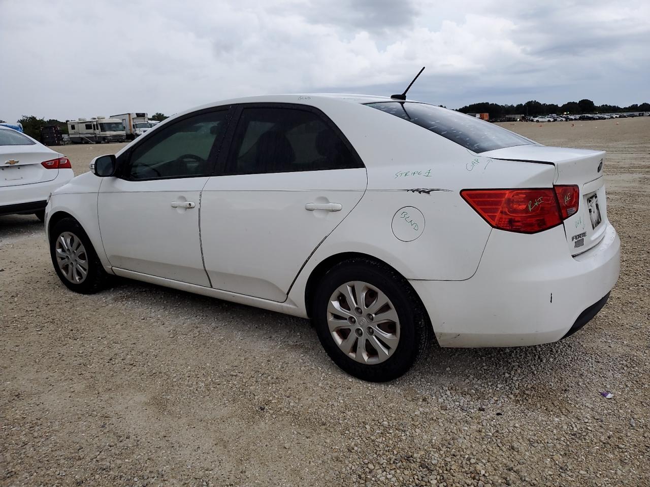 2010 Kia Forte - Image 2