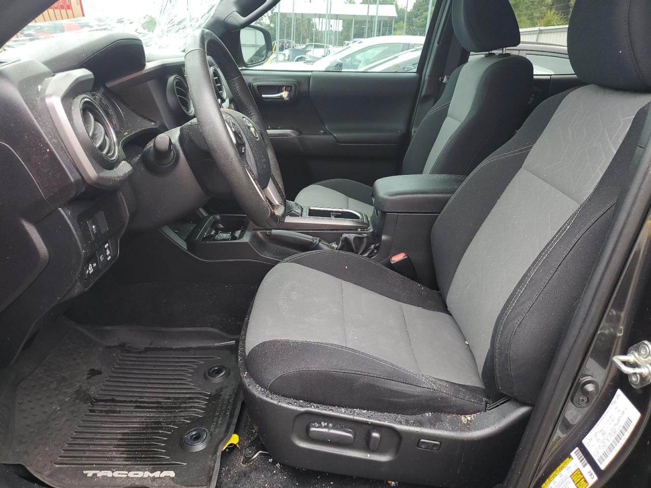 2020 Toyota Tacoma - Image 7