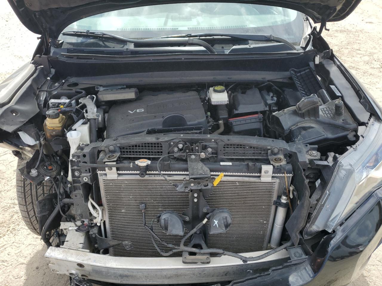 2017 Nissan Pathfinder - Image 12
