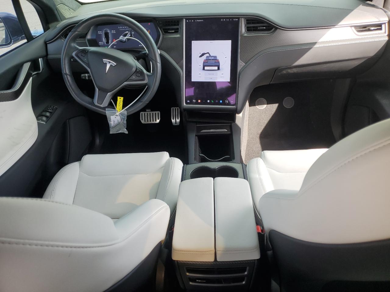 2020 Tesla Model X VIN: 5YJXCAE40LF298031 Lot: 78653884