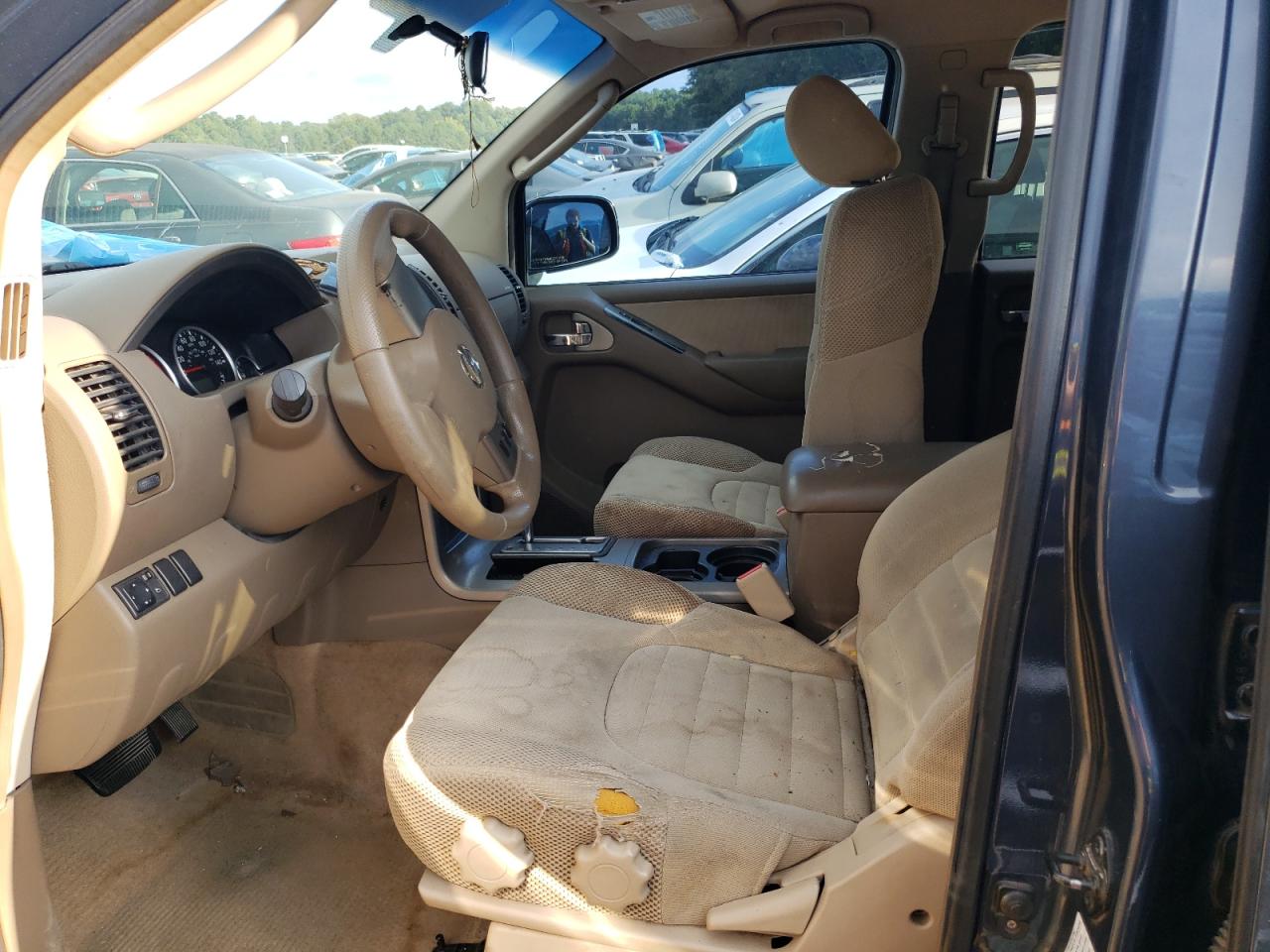 2005 Nissan Pathfinder Le VIN: 5N1AR18U05C703977 Lot: 73003684