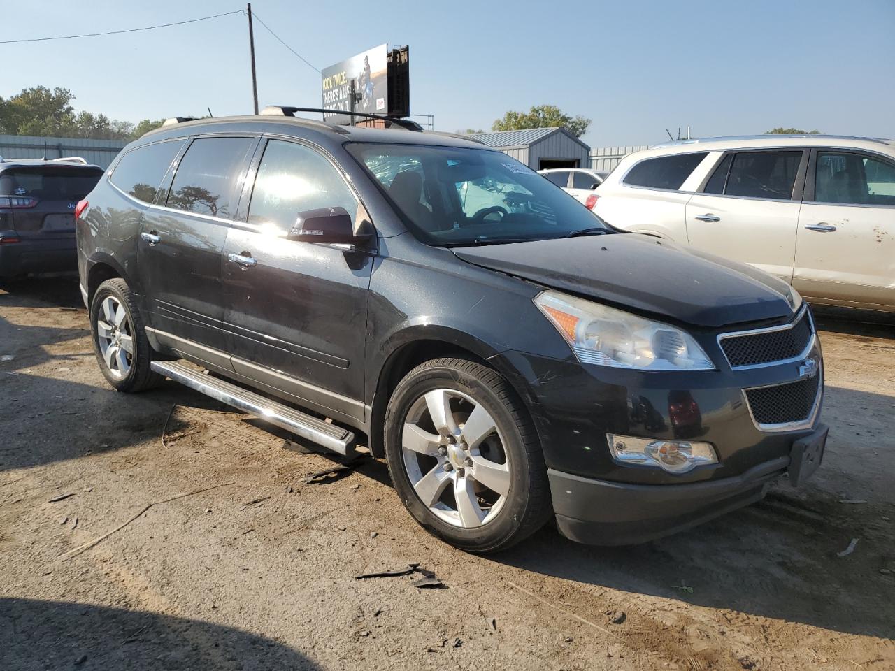 2012 Chevrolet Traverse - Image 4